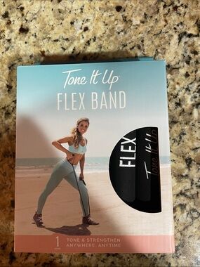 Tone It Up Flex Band Resistance Band in Black